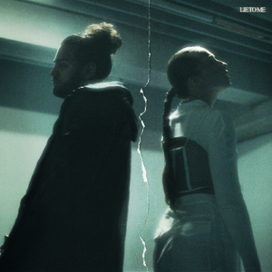 裸男男同大学生xnxx
