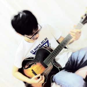 裸男男同大学生xnxx
